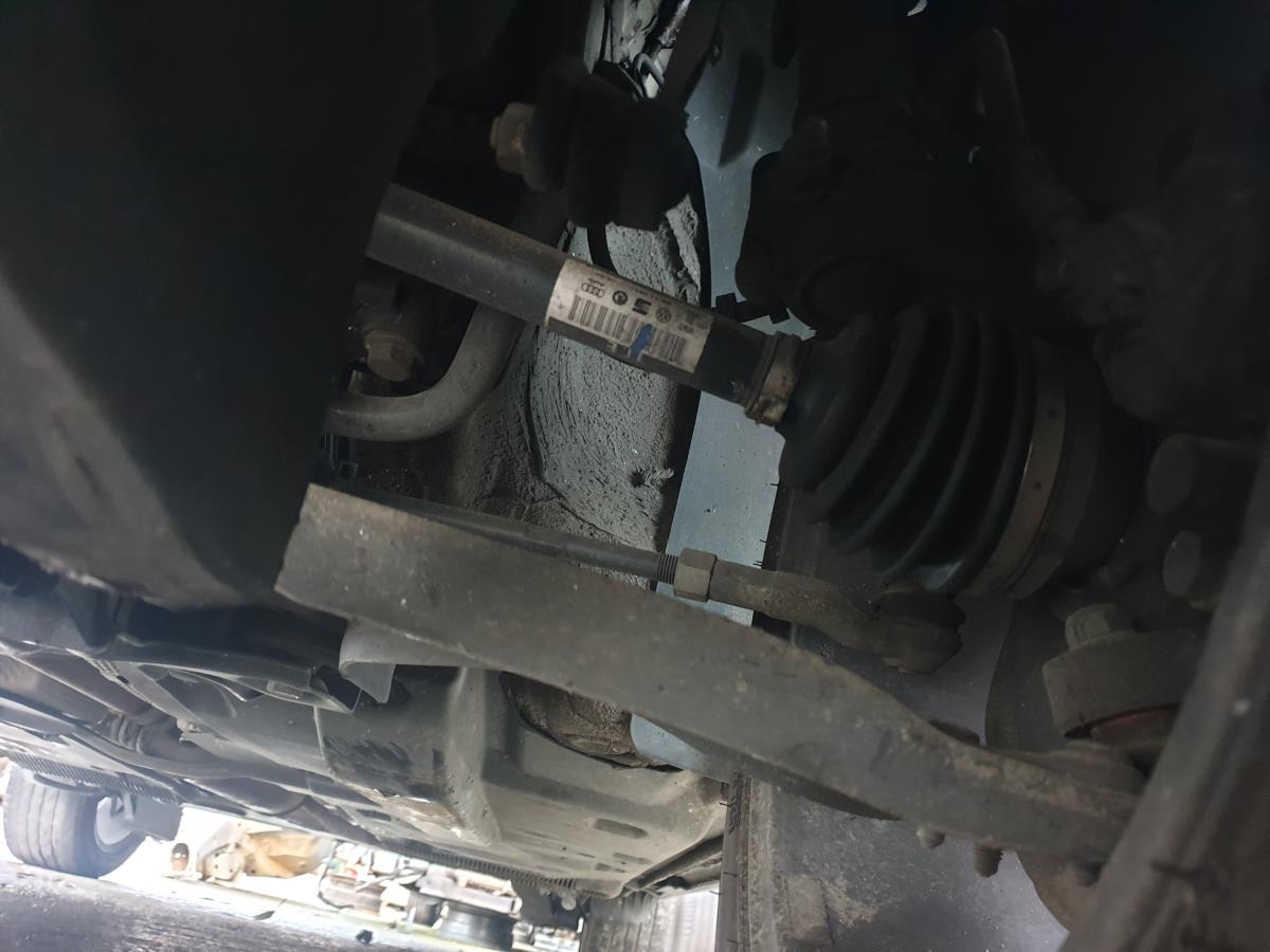 Semiasse anteriore sinistro SKODA Rapid Spaceback (NH1)