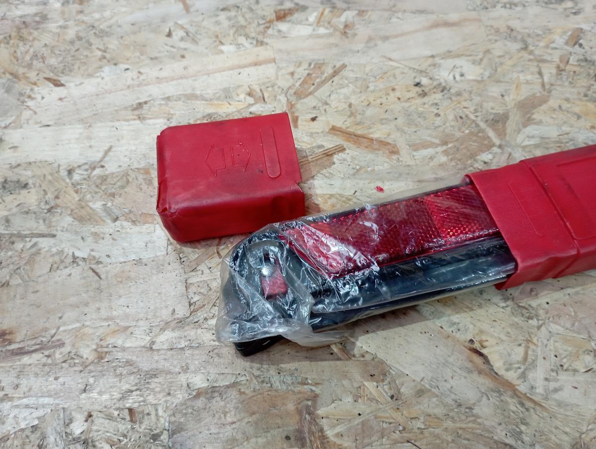 Triangolo di emergenza PEUGEOT 208 II Imagem-1