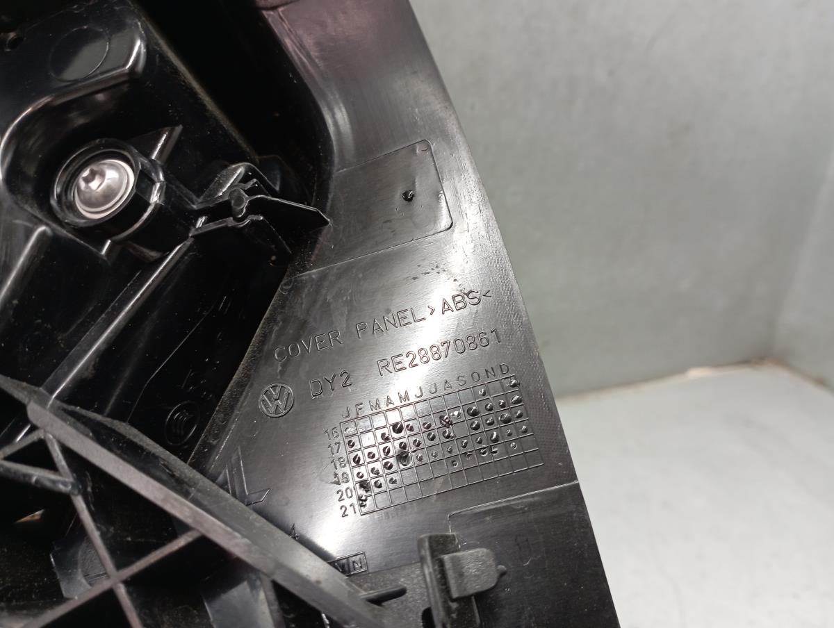 Right Tail light VOLKSWAGEN Polo (AW1) Imagem-4