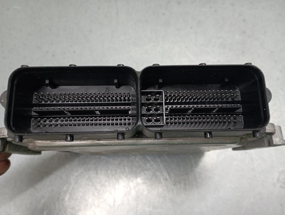 Centralina motor / ECU KIA Ceed Sportswagon (JD) Imagem-2