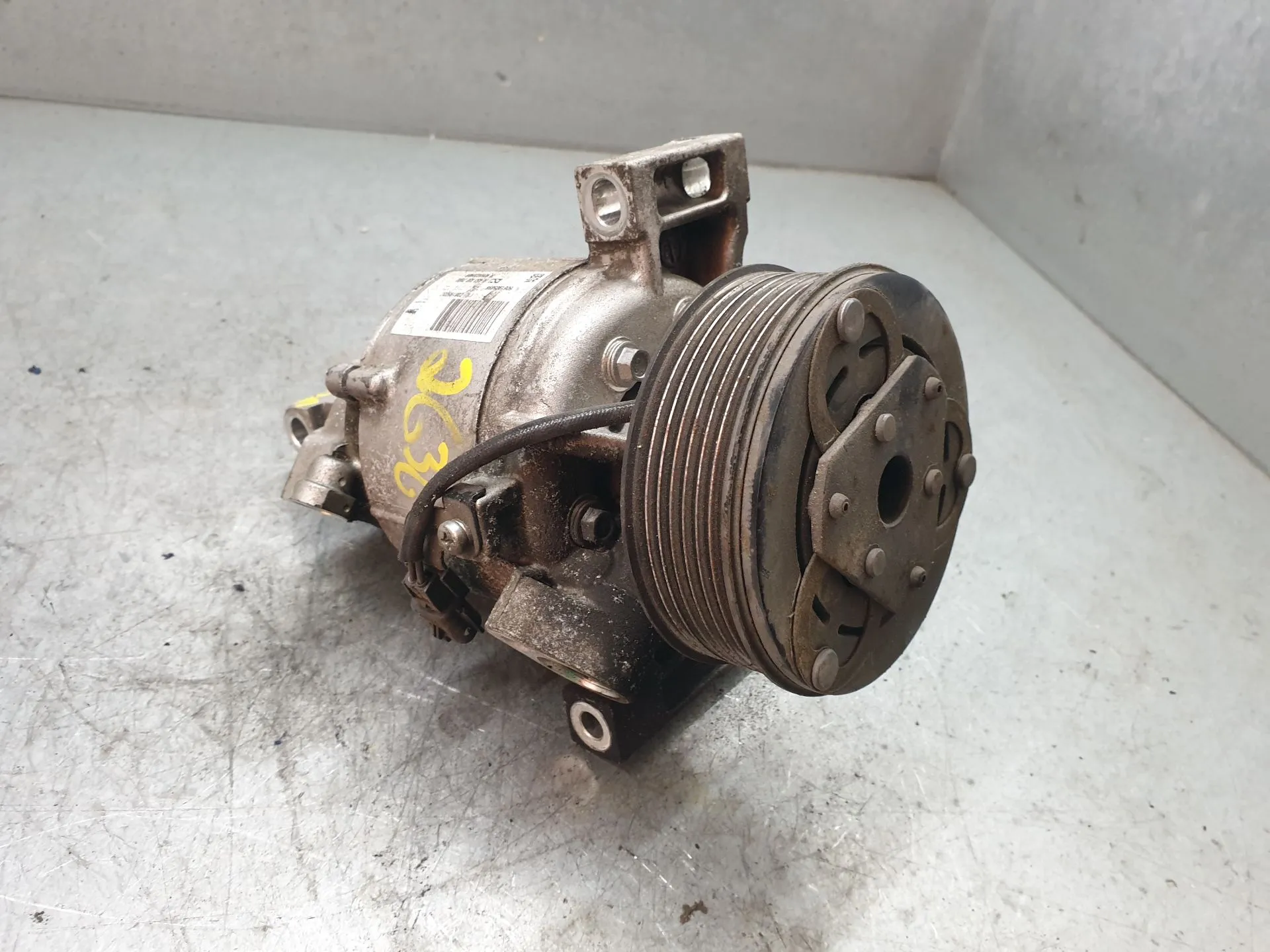 Compressor AC RENAULT Twingo III (BCM_)