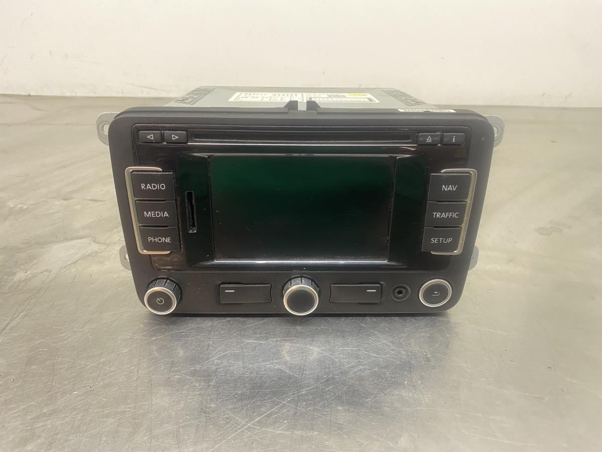 Rádio / auto-rádio VOLKSWAGEN Golf VI (5K1) Imagem-0