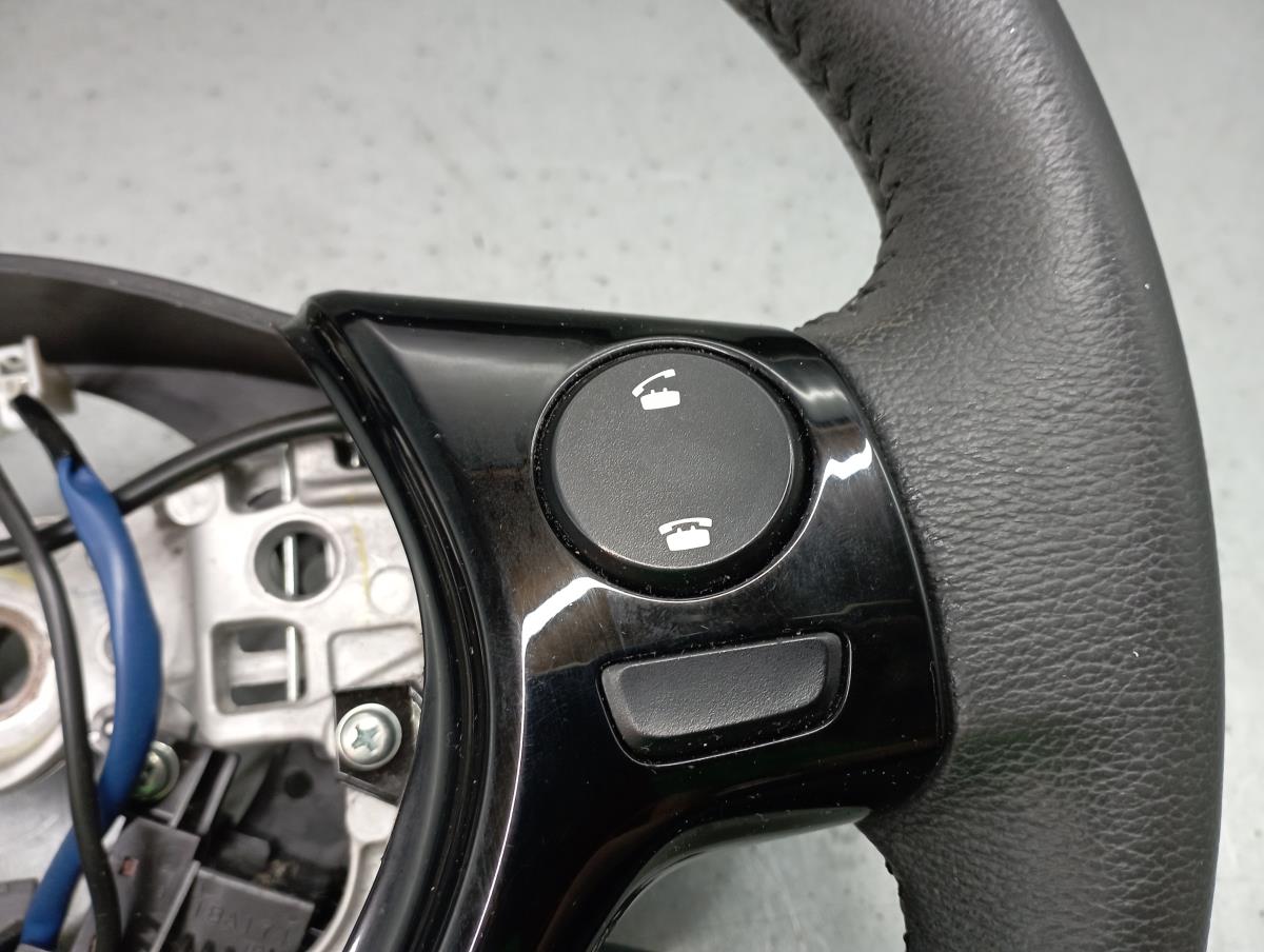 Volante TOYOTA Aygo (_B4_) Imagem-4