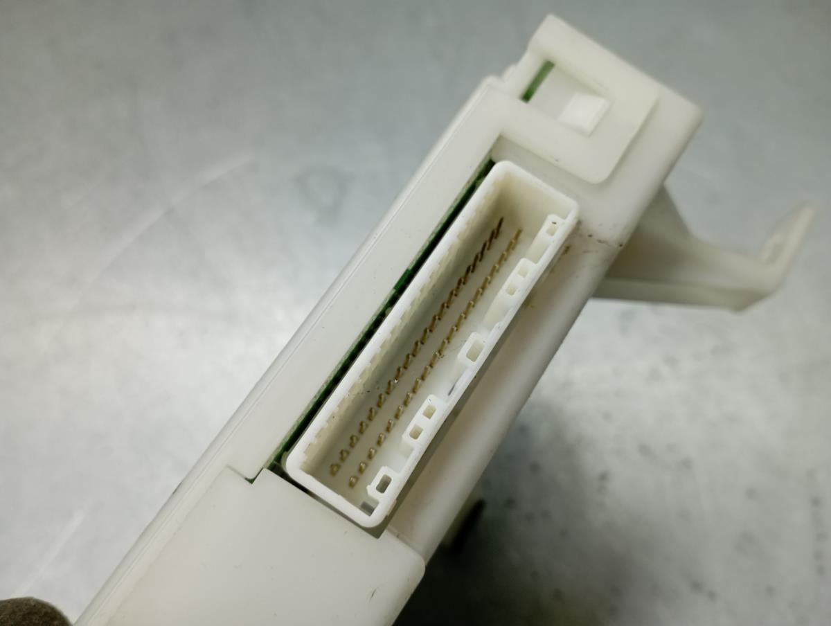 Module de confort NISSAN Juke (F15) Imagem-2