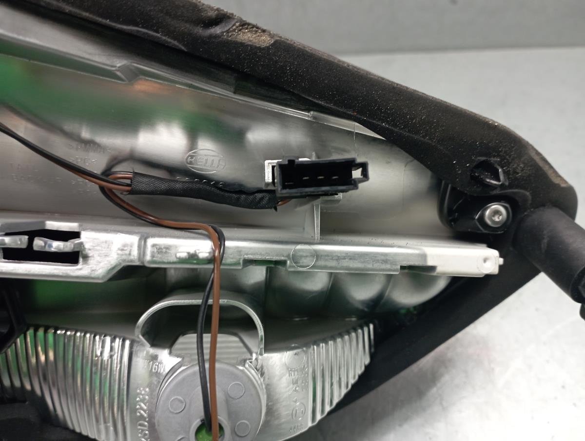 Fanale Destro Baule OPEL Crossland X (75) Imagem-3