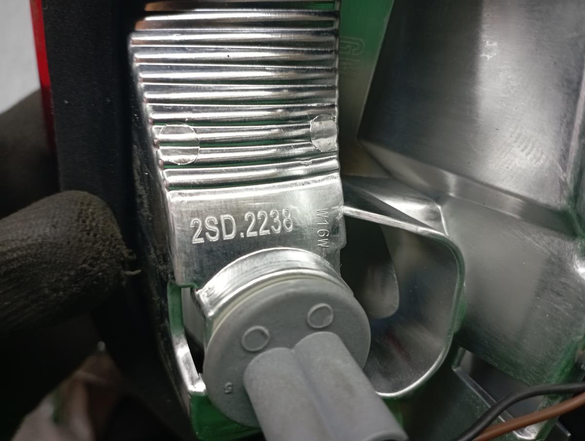 Fanale Destro Baule OPEL Crossland X (75) Imagem-4