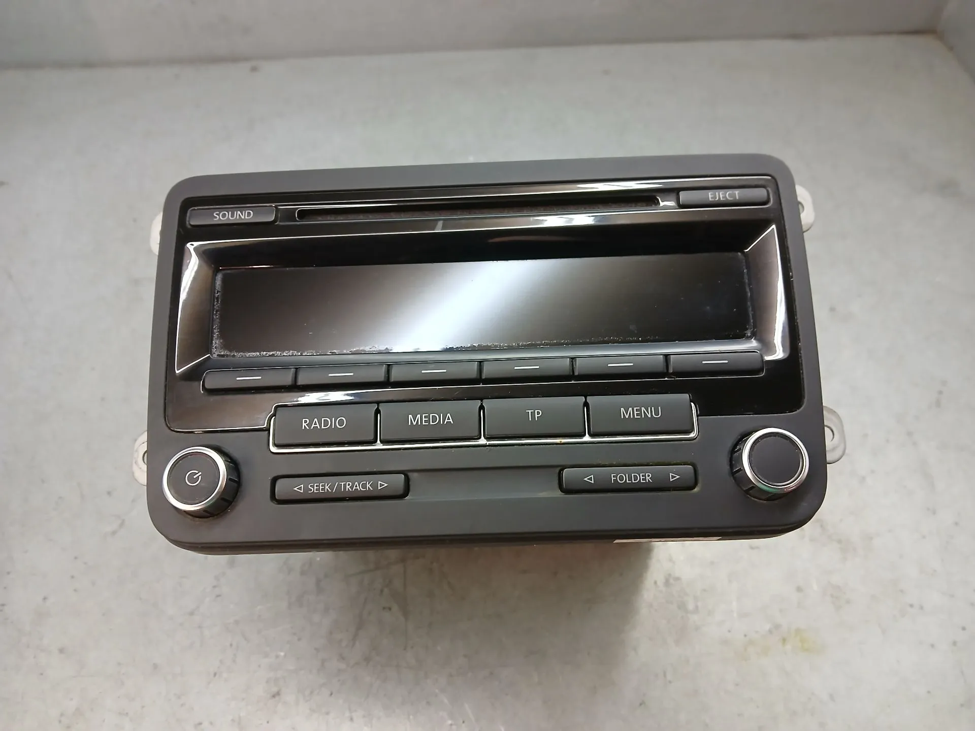 Car radio VOLKSWAGEN Golf VI (5K1) Imagem-3