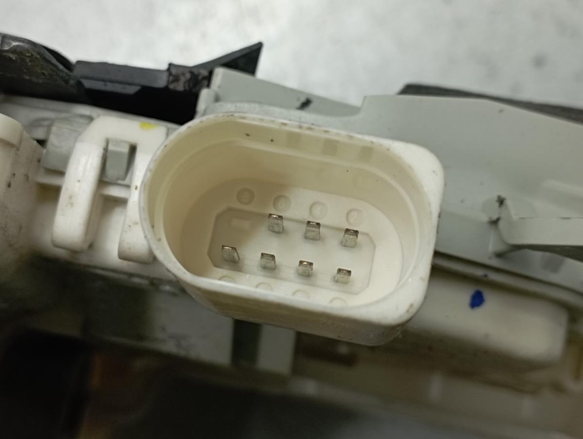 Cerradura / cierre puerta delantero izquierdo AUDI A1 (8X1, 8XK) Imagem-4