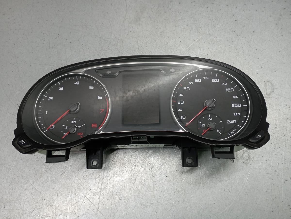 Quadrante / painel de instrumentos AUDI A1 (8X1, 8XK)