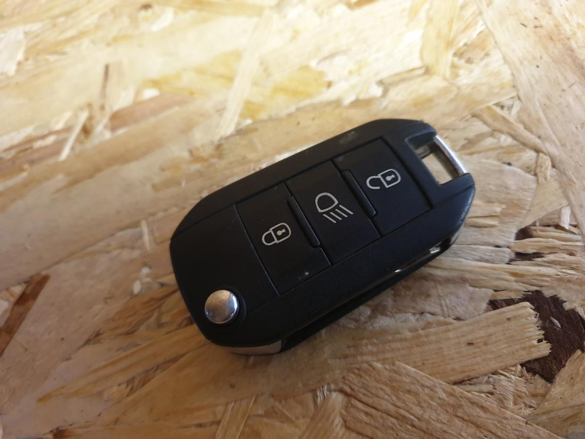 Comando PEUGEOT 208 Imagem-1