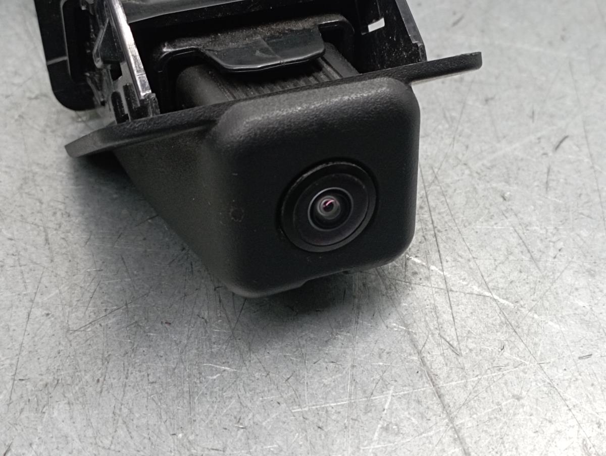 Telecamera posteriore PEUGEOT 2008 II (U_) Imagem-2