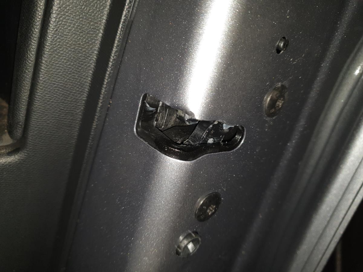 Serrure Avant Droite PEUGEOT 2008 II (U_)