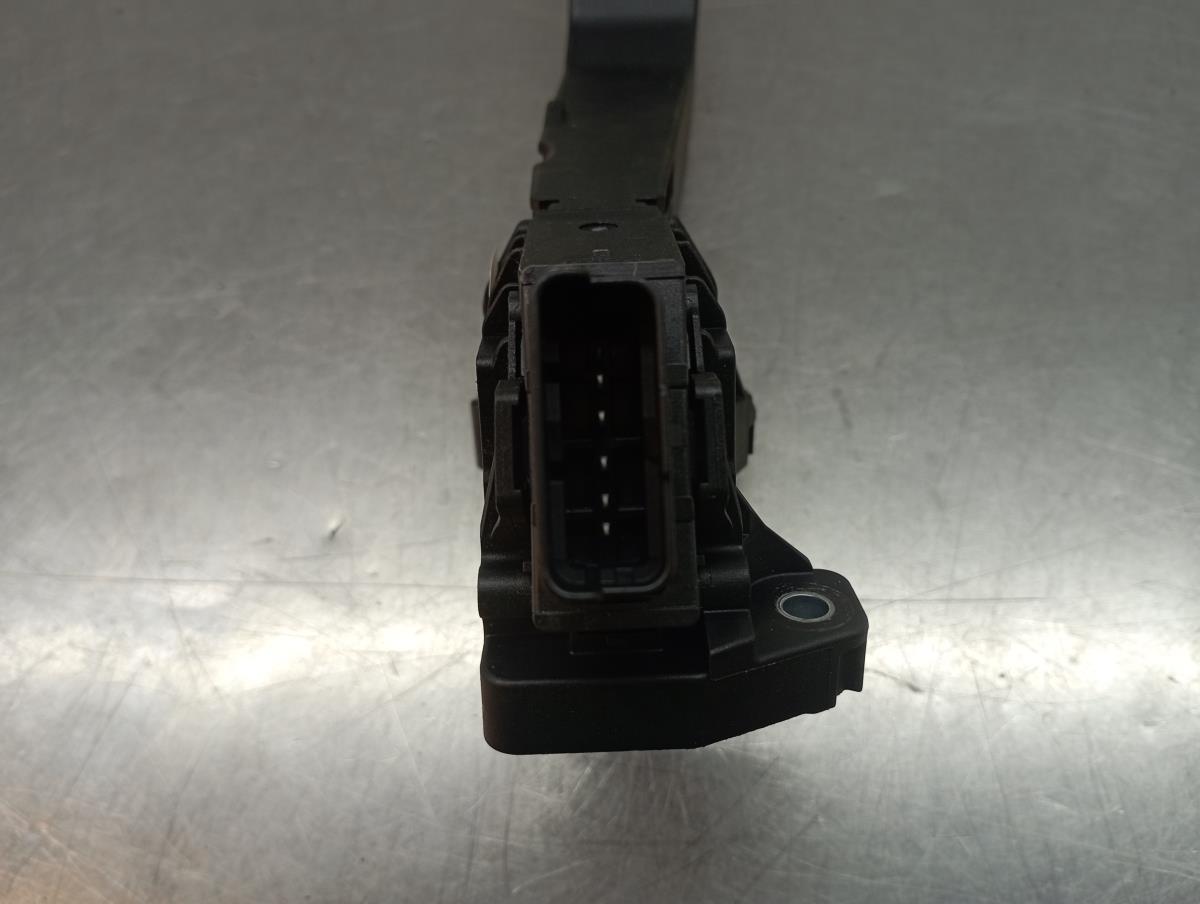 Pedal do acelerador PEUGEOT 2008 II (U_) Imagem-3