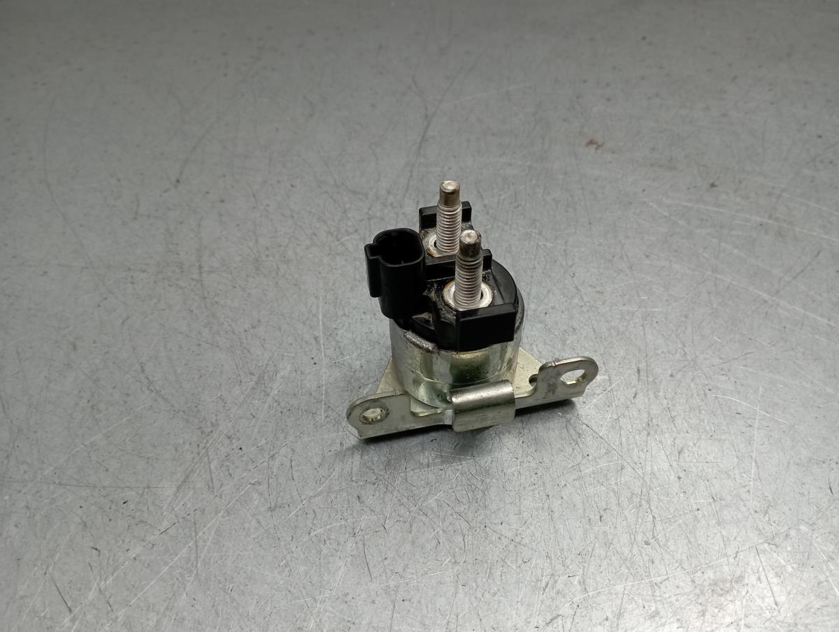 Generic valve NISSAN Qashqai II (J11)