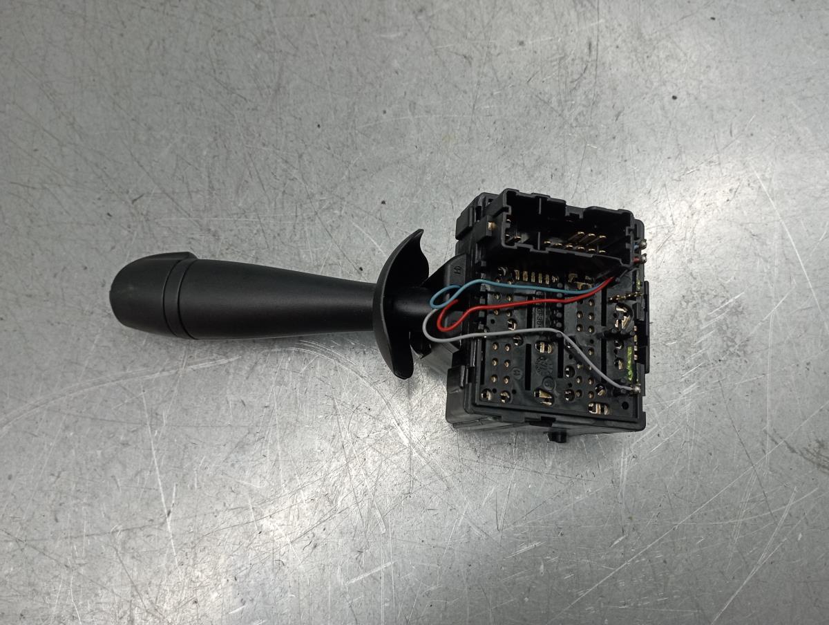 Palanca de limpiaparabrisas RENAULT Twingo III (BCM_) Imagem-1