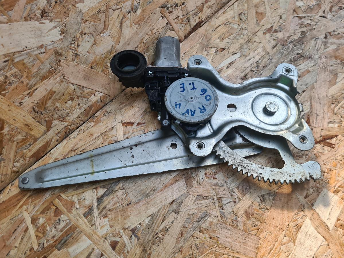 Elevalunas trasero izquierdo TOYOTA RAV4 III (_A3_) Imagem-1