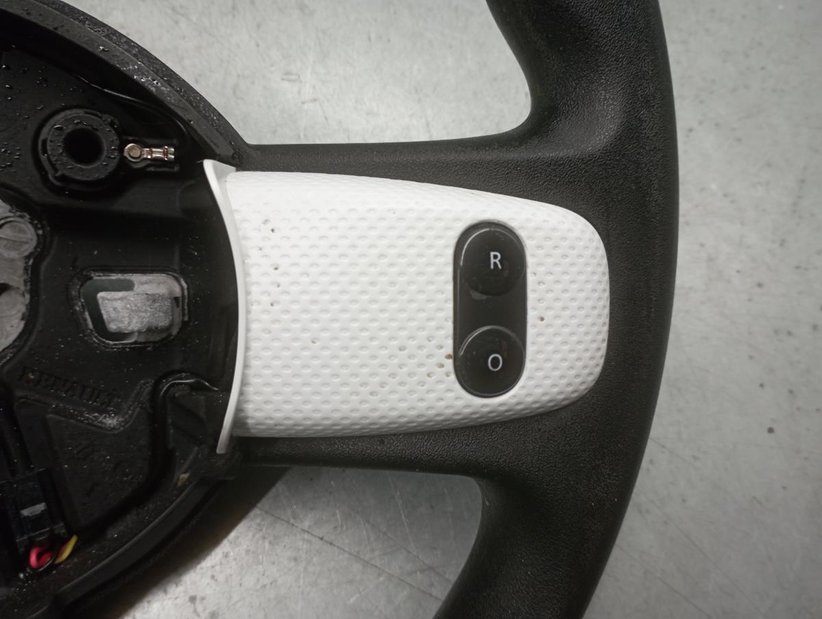 Volante de dirección RENAULT Twingo III (BCM_) Imagem-2