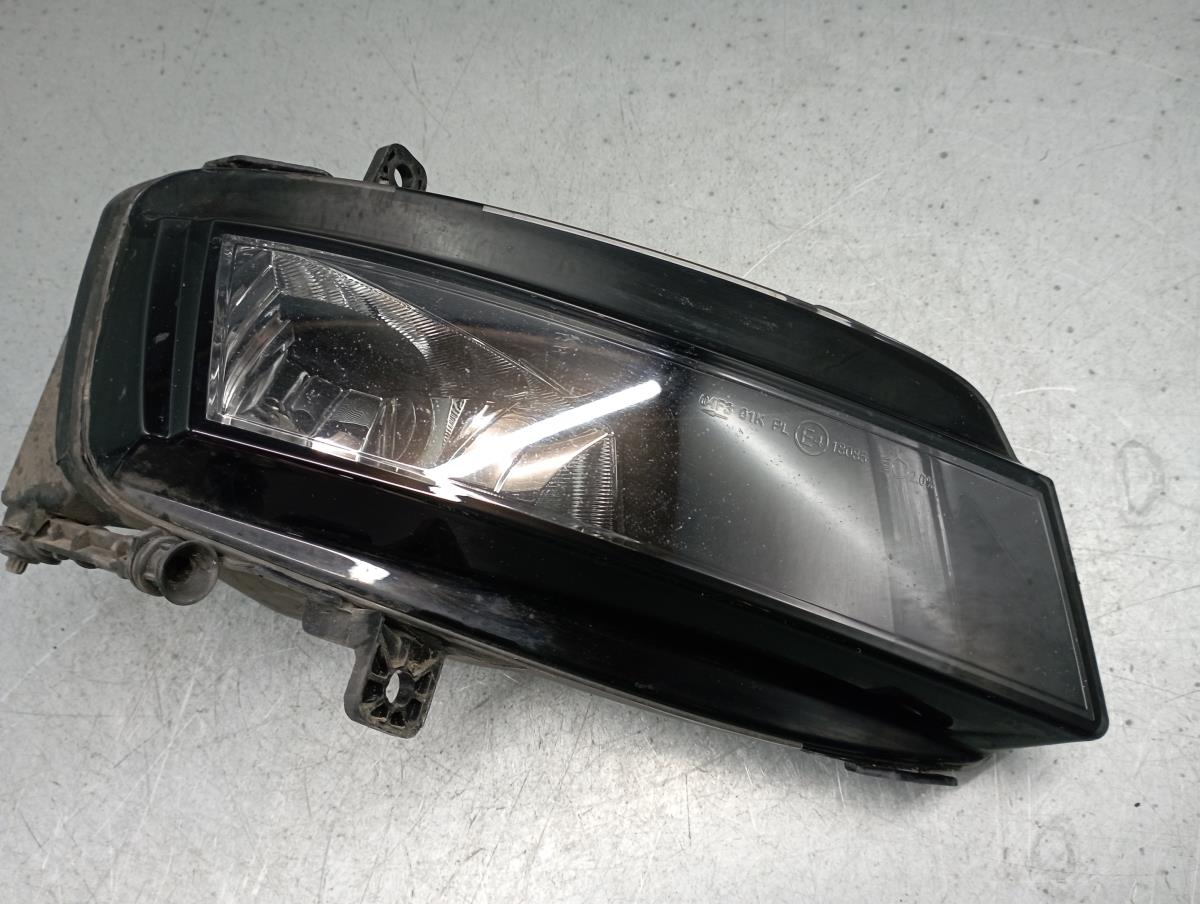 Feu antibrouillard Avant Droite VOLKSWAGEN Golf VII (5G1, BQ1, BE1, BE2)