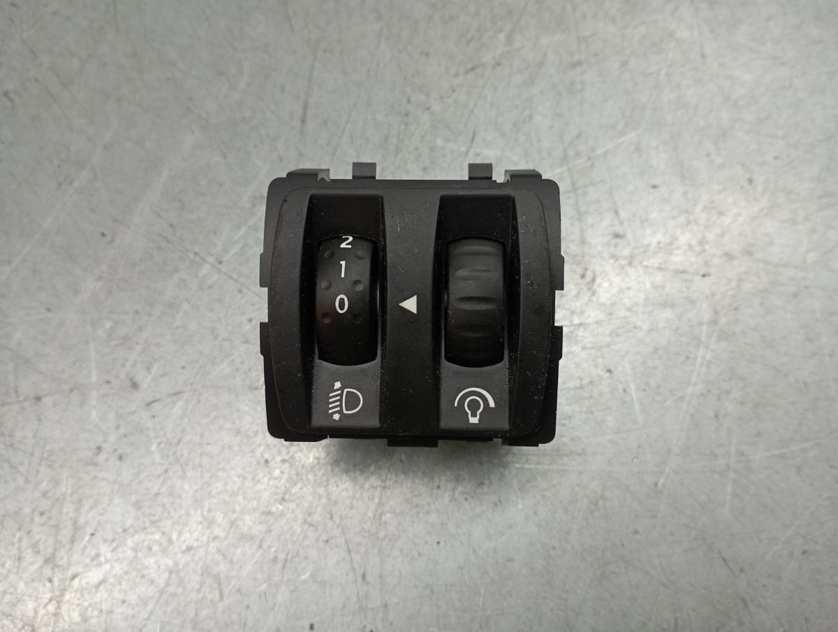 Comando / botão / interruptor multifunções RENAULT Clio IV Société