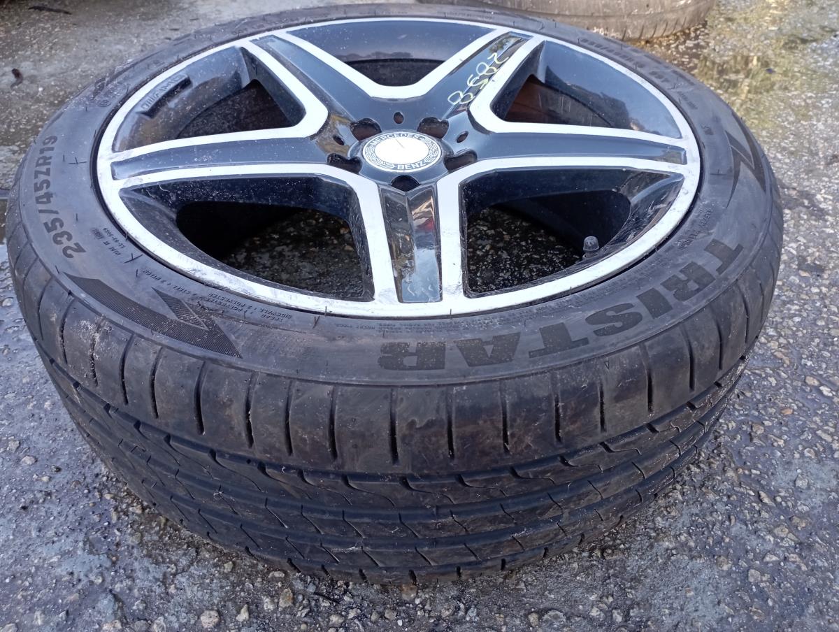 Pneumatico MERCEDES-BENZ GLA (X156)