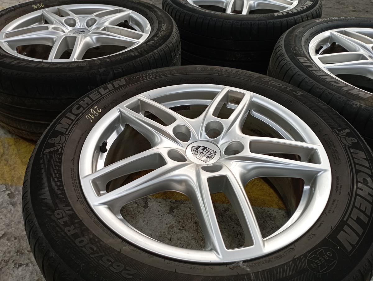 Set di cerchi PORSCHE Cayenne (92A)