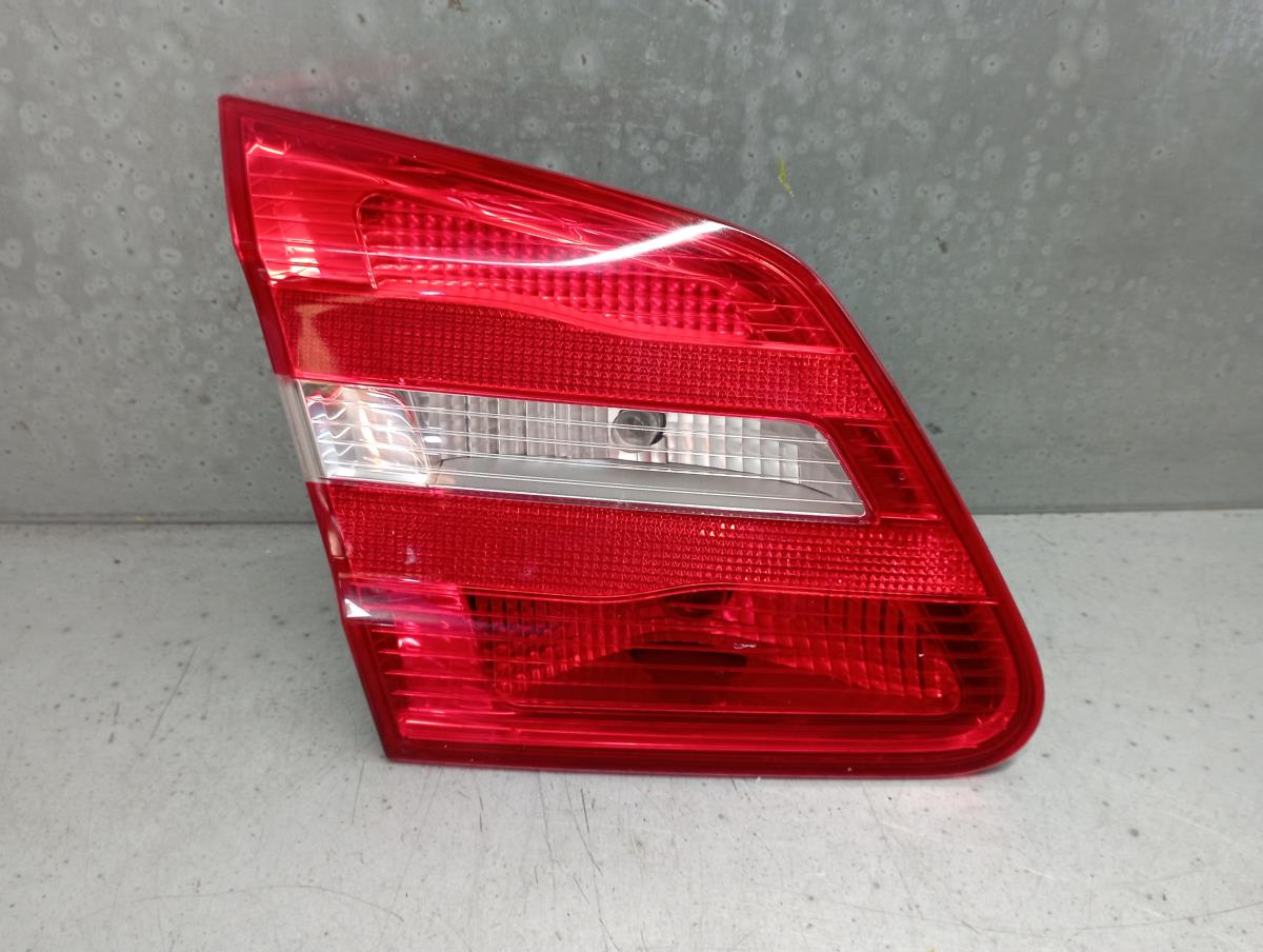 Feu de coffre Gauche MERCEDES-BENZ Classe B (W246, W242) Imagem-1