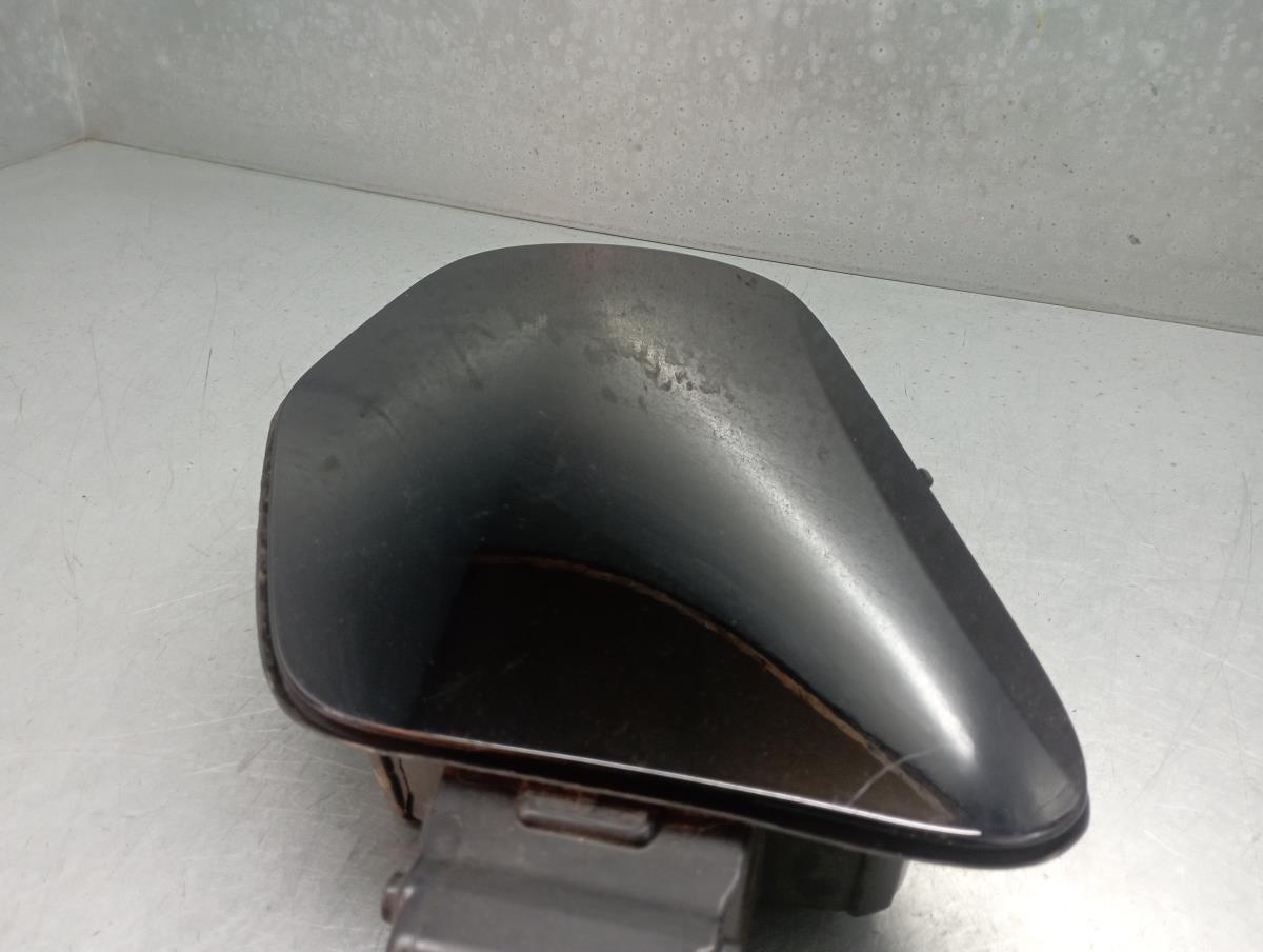 Fuel tank cap PEUGEOT 208 II Imagem-1
