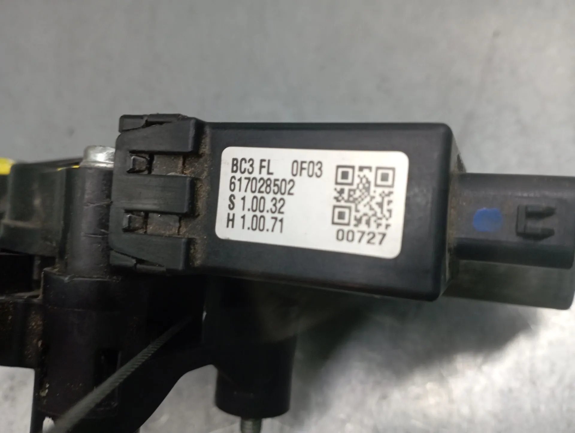 Lève-vitre avant gauche HYUNDAI i20 (BC3, BI3) Imagem-4