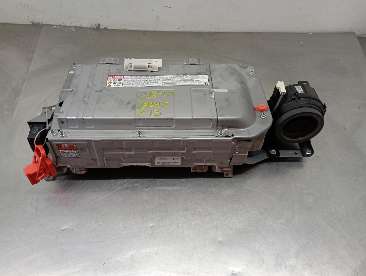 Bateria PHEV ( Veículo Híbrido ) TOYOTA Yaris (_P13_)