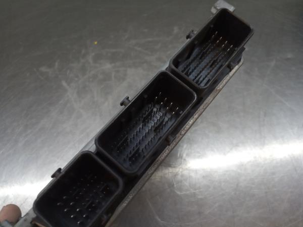 Centralina motor / ECU RENAULT Megane III (BZ0_) Imagem-2