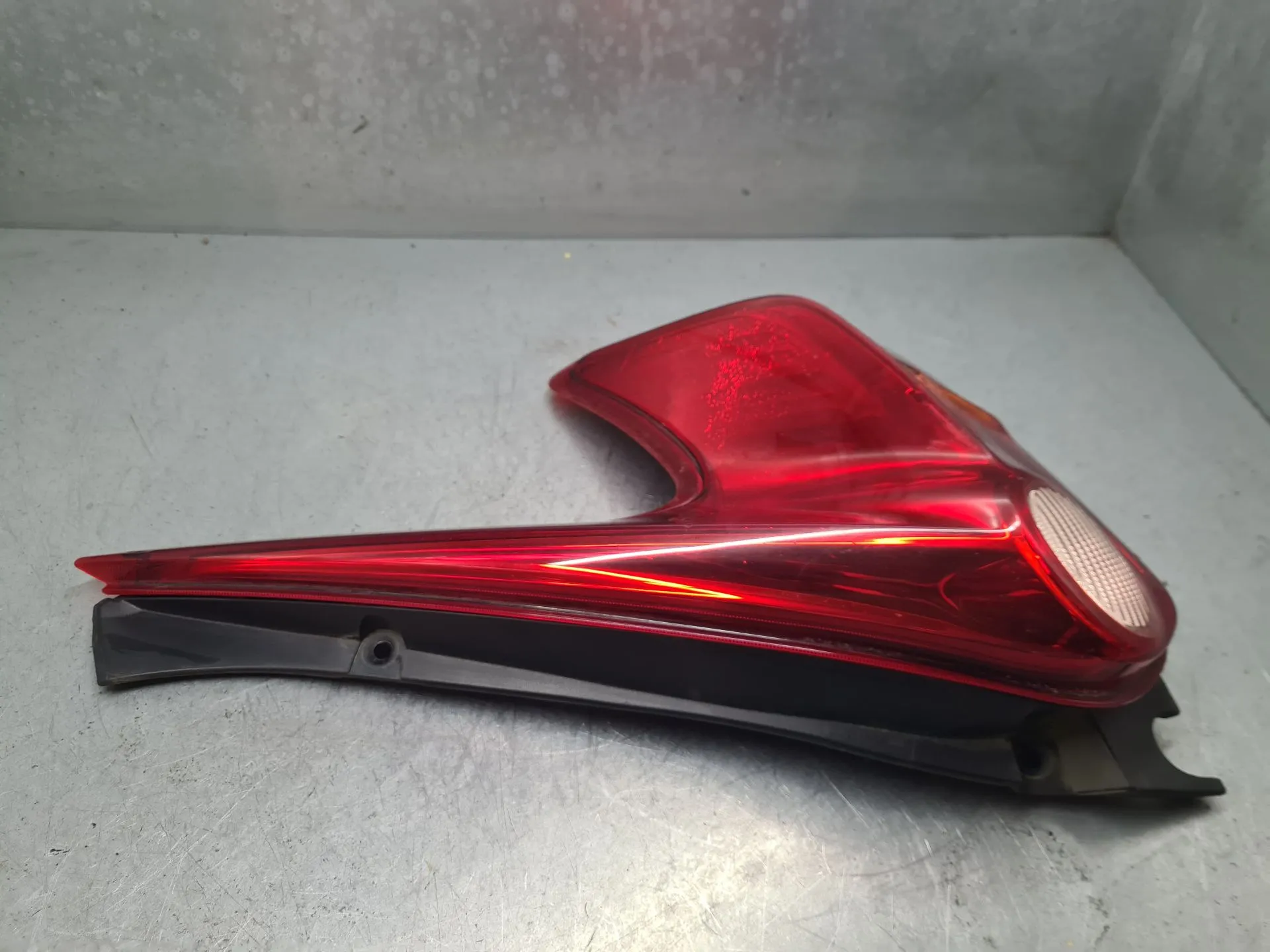 Feu arrière Droite NISSAN Juke (F15) Imagem-2