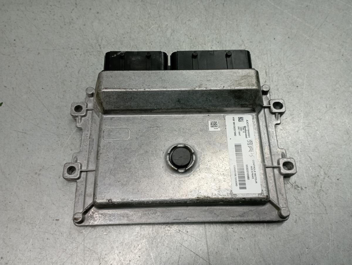 Centralina motor / ECU PEUGEOT 208 II Imagem-1