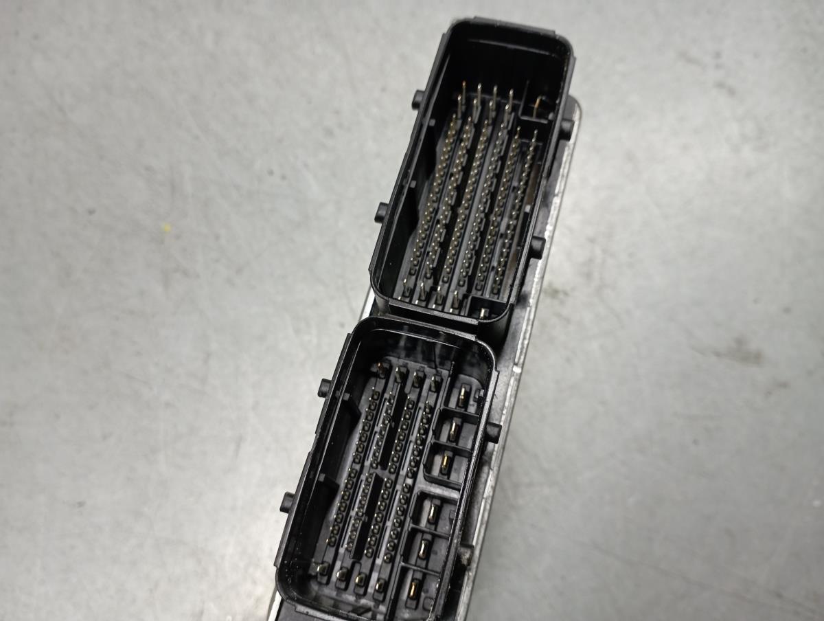 Centralina motor / ECU PEUGEOT 208 II Imagem-2