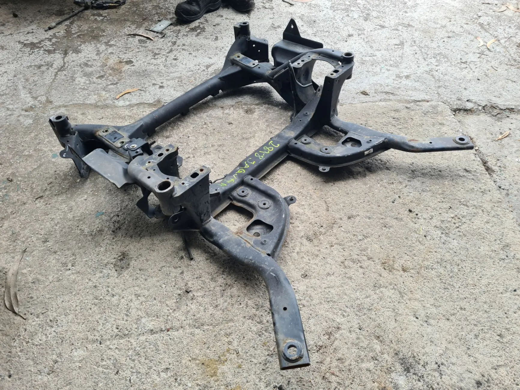 Subchasis delantero JAGUAR XE (X760) Imagem-1