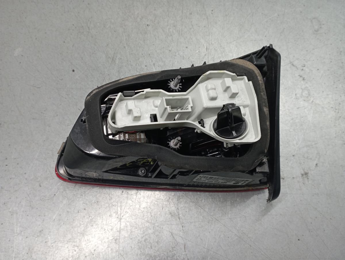 Feu de coffre Gauche VOLKSWAGEN Golf VII (5G1, BQ1, BE1, BE2) Imagem-2