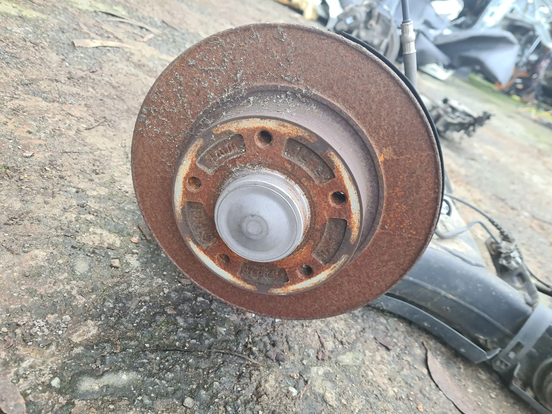 Rear axle with discs RENAULT Megane IV (B9A/M_) Imagem-2