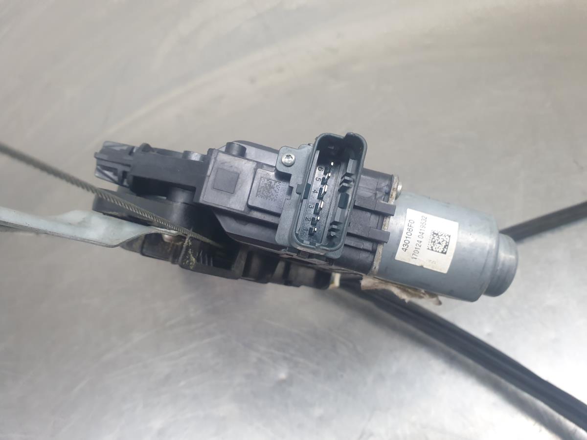 Alzavetro anteriore destro RENAULT Megane IV (B9A/M_) Imagem-4