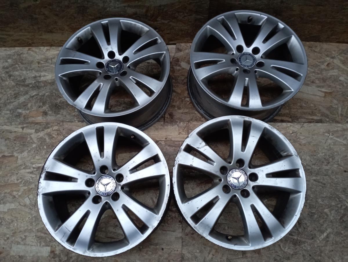 Set di cerchi MERCEDES-BENZ Classe C (W204)