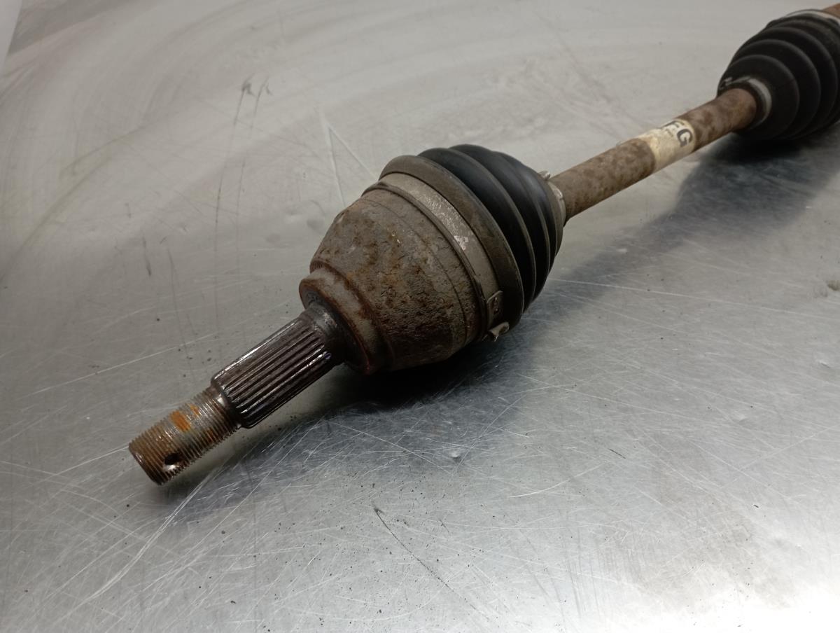 Right front driveshaft NISSAN Juke (F15) Imagem-1