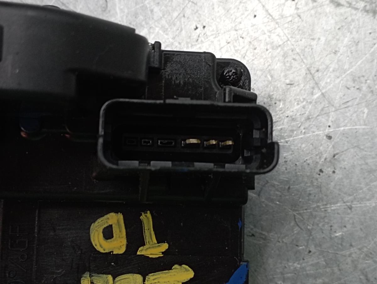 Fechadura / fecho porta trás direito RENAULT Twingo III (BCM_) Imagem-3