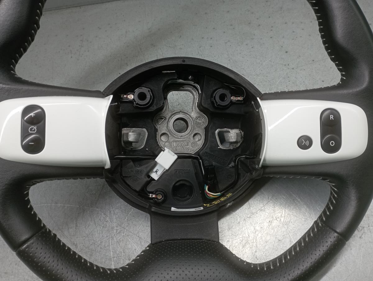 Volante de dirección RENAULT Twingo III (BCM_) Imagem-2