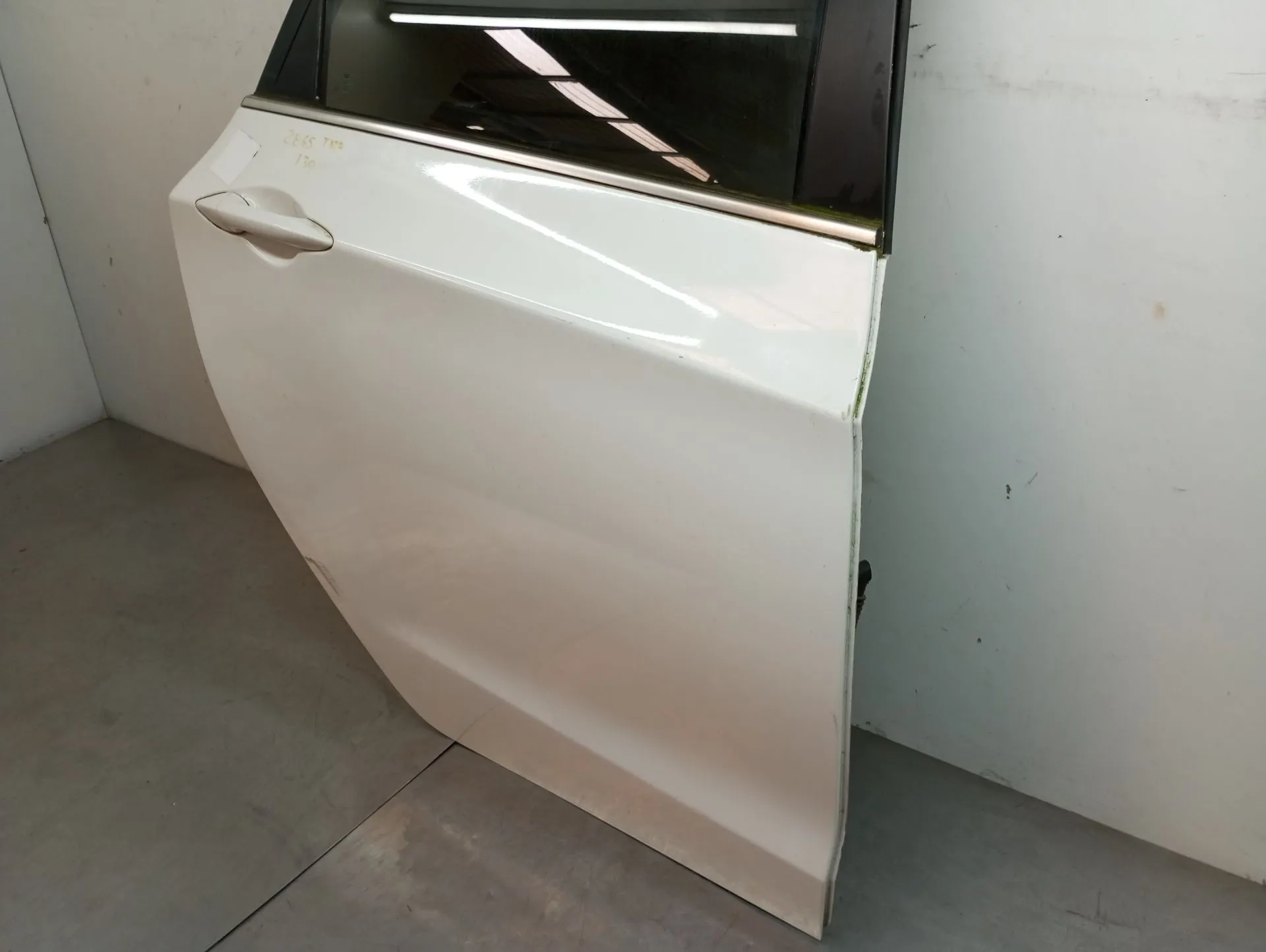 Right rear door HYUNDAI i30 (GD) Imagem-1