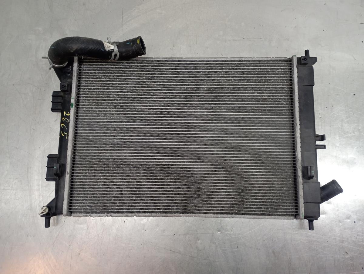 Water radiator HYUNDAI i30 (GD)