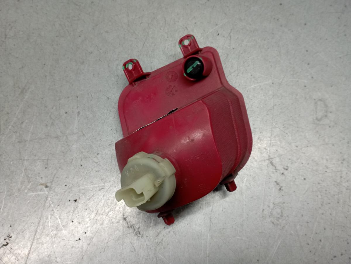 Right rear fog light CITROËN C5 Aircross Imagem-2