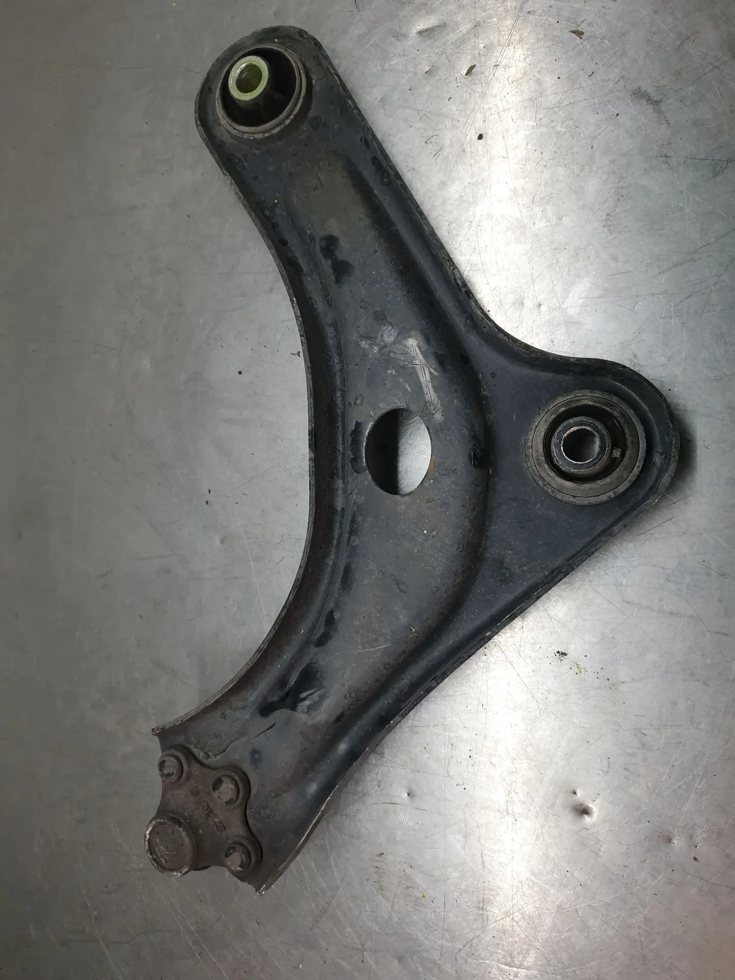 Braccio di sospensione anteriore sinistro CITROËN C3 III (SX) Imagem-1