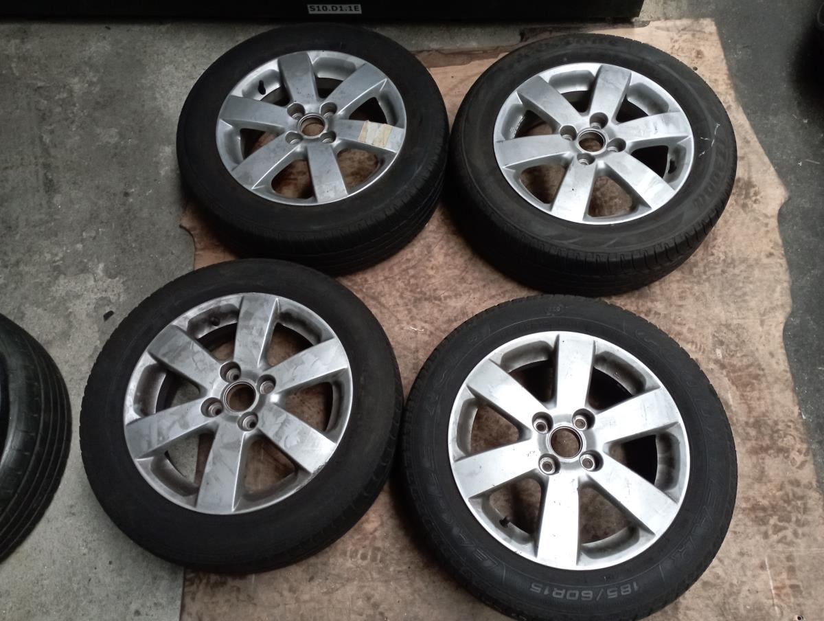 Wheel set SUZUKI Swift III (MZ, EZ)