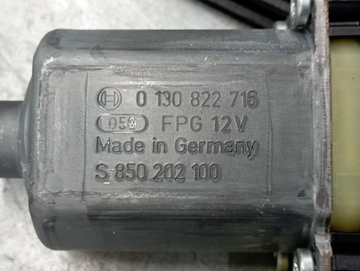 Elevador vidros frente direito VOLKSWAGEN Golf VII (5G1, BQ1, BE1, BE2) Imagem-4