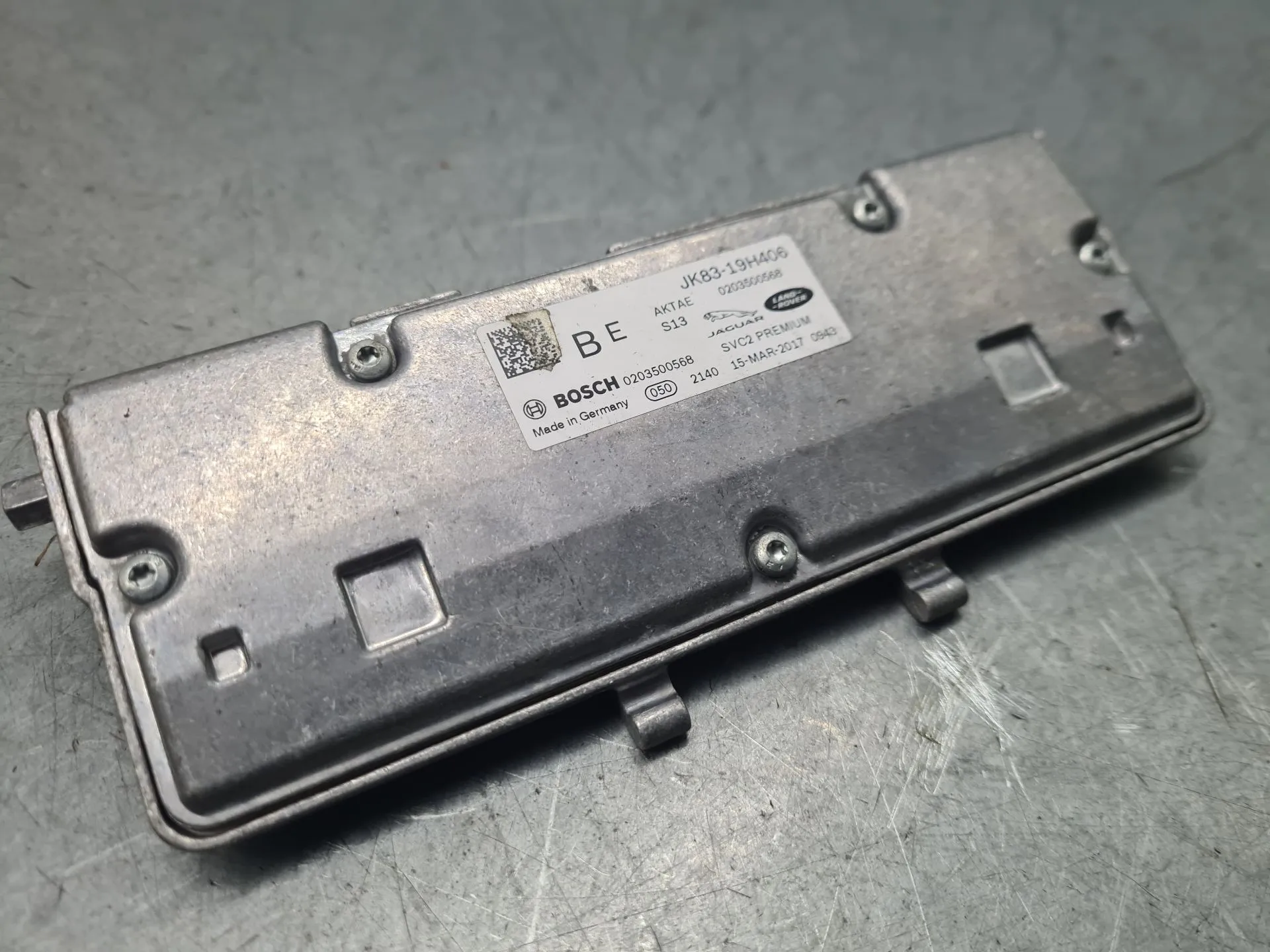 Câmera frontal JAGUAR F-Pace (X761) Imagem-3