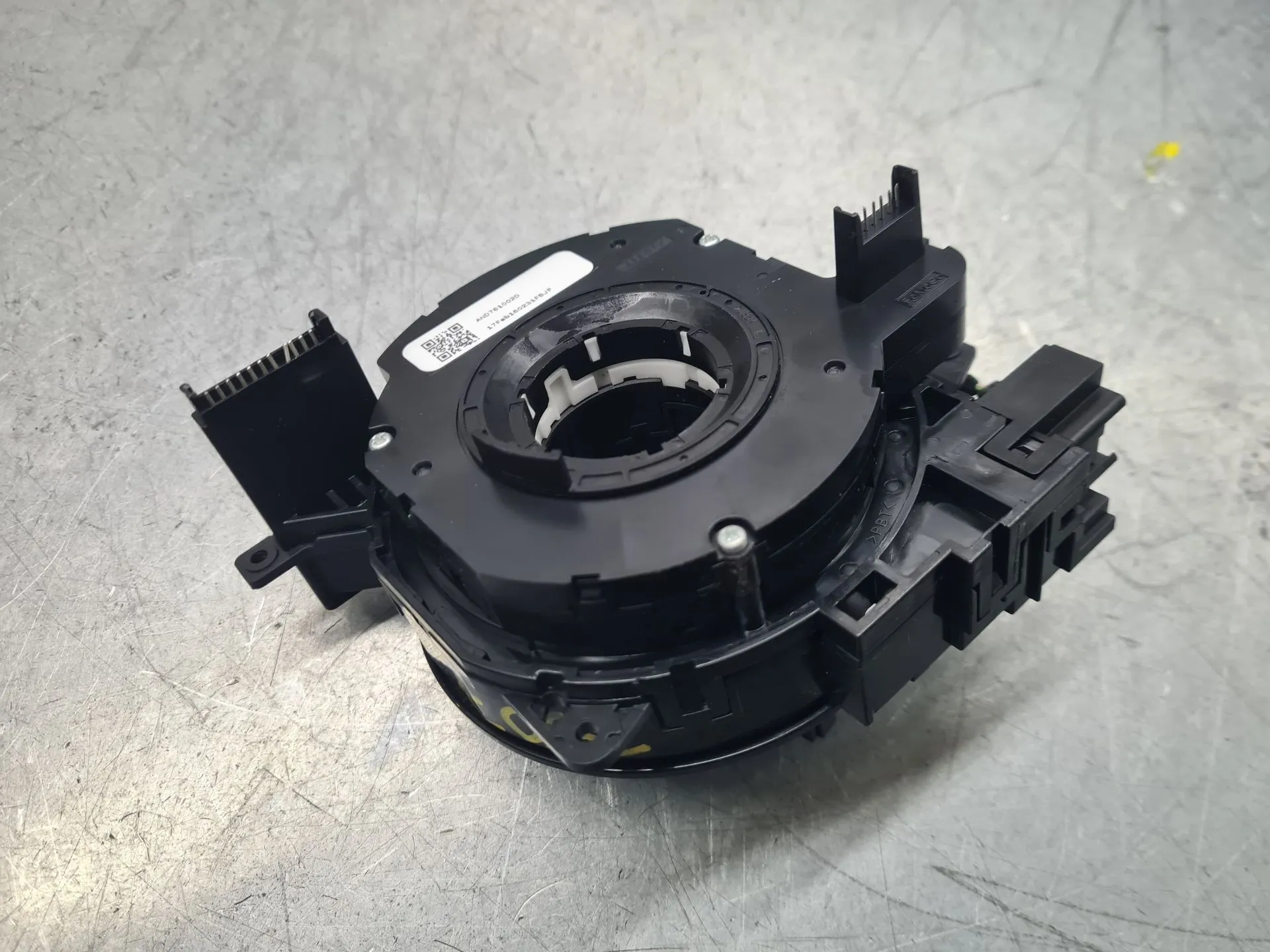 Cintura airbag JAGUAR F-Pace (X761) Imagem-2