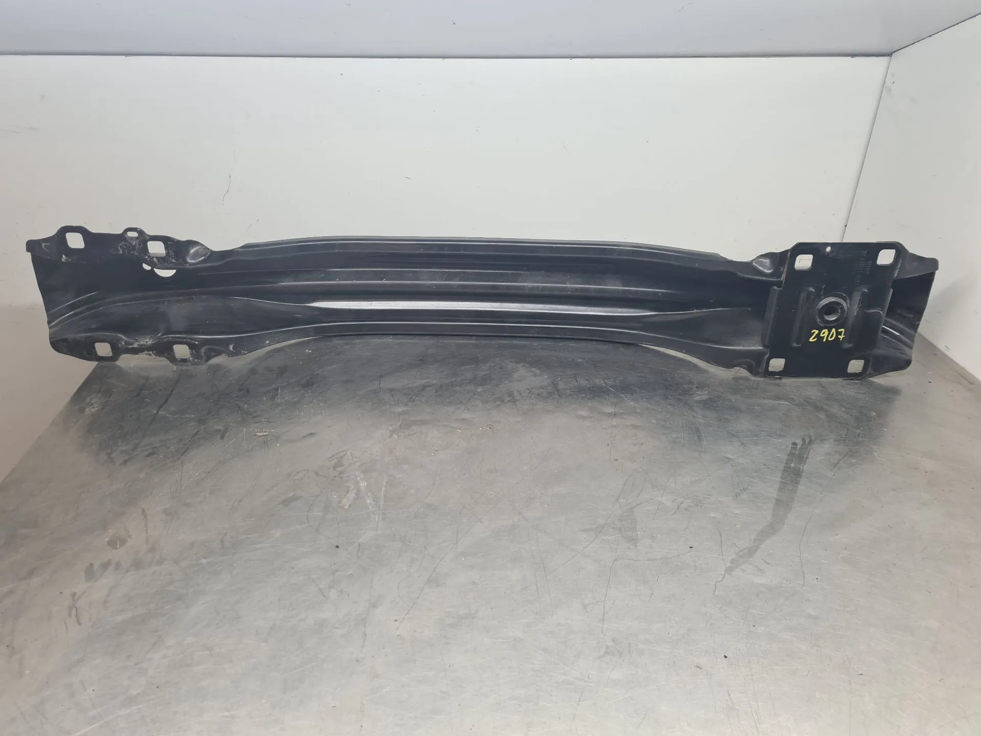 Rear bumper reinforcement JAGUAR F-Pace (X761) Imagem-4